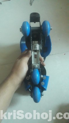 Roller skates with extra screws